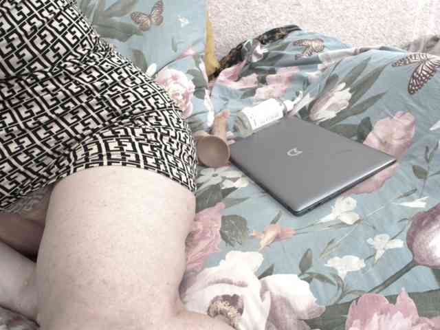 Ksenia-Cat444 webcam