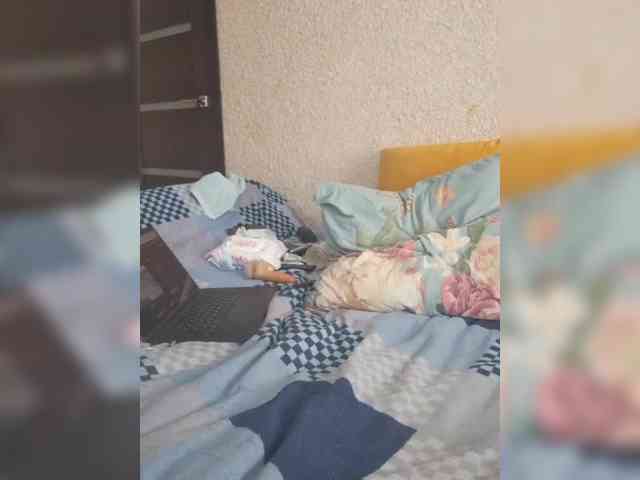 Ksenia-Cat444 webcam