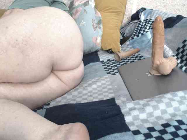 Ksenia-Cat444 webcam