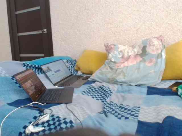Ksenia-Cat444 webcam