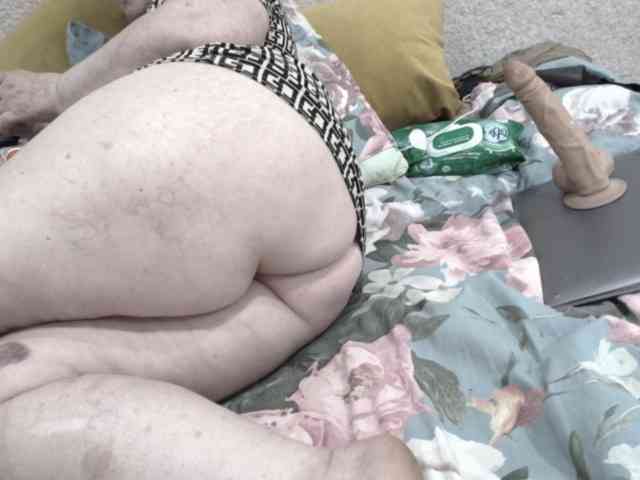 Ksenia-Cat444 webcam