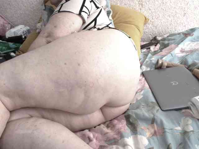Ksenia-Cat444 webcam