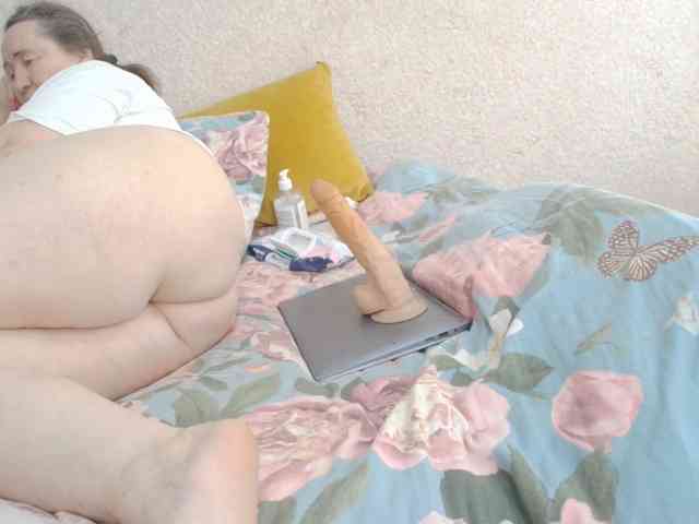 Ksenia-Cat444 webcam