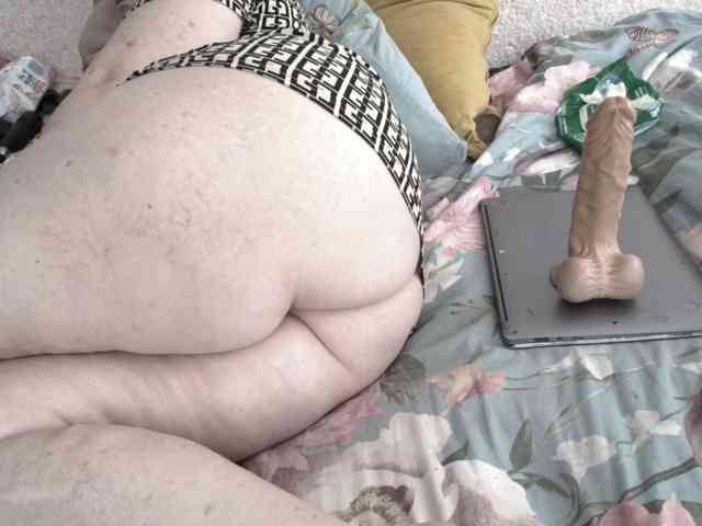 Ksenia-Cat444 webcam