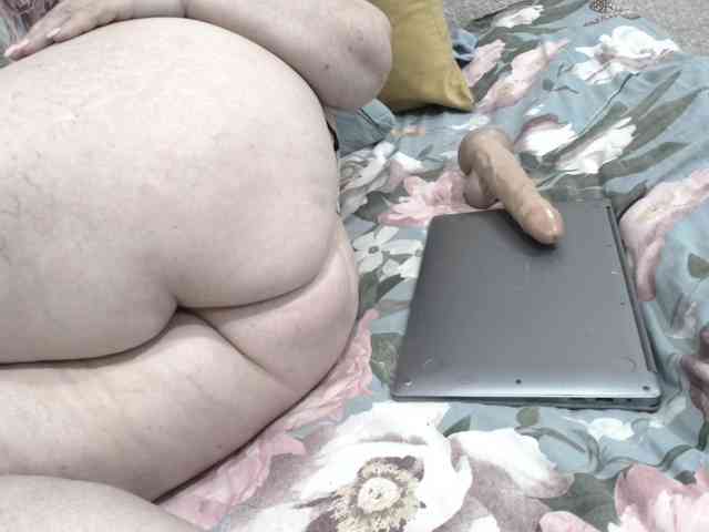 Ksenia-Cat444 webcam