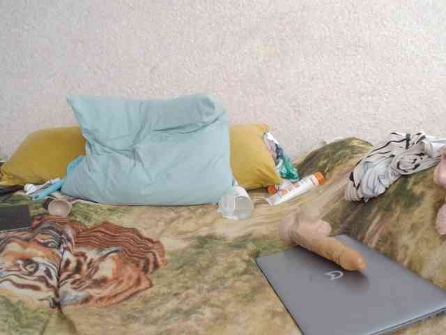 Ksenia-Cat444 webcam