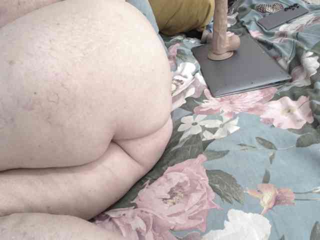 Ksenia-Cat444 webcam