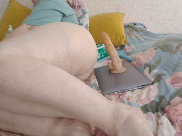 Ksenia-Cat444 webcam