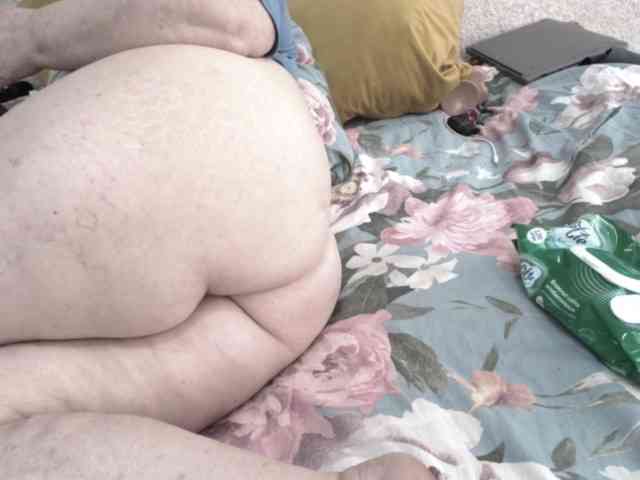 Ksenia-Cat444 webcam