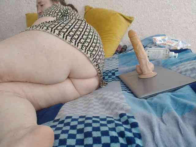 Ksenia-Cat444 webcam
