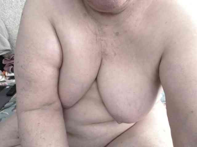 Ksenia-Cat444 webcam