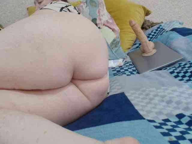 Ksenia-Cat444 webcam