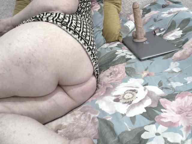 Ksenia-Cat444 webcam