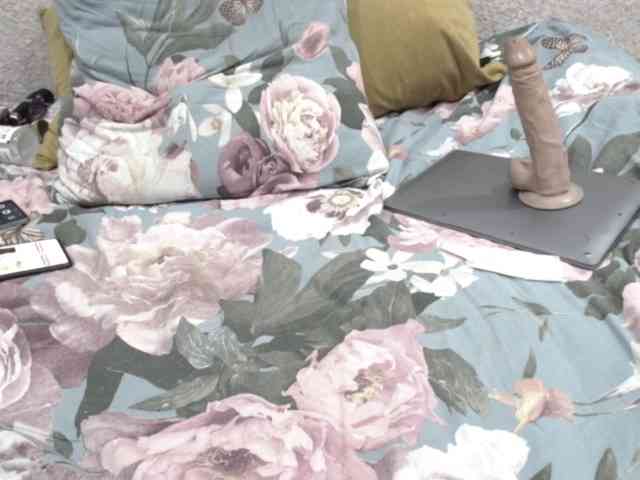 Ksenia-Cat444 webcam