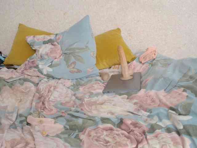 Ksenia-Cat444 webcam
