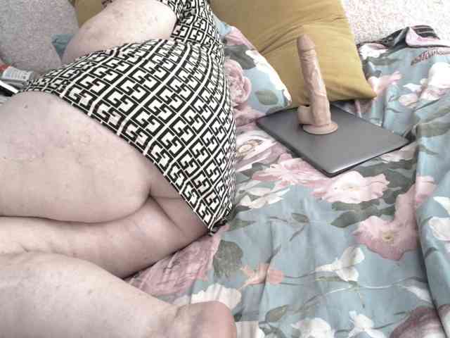 Ksenia-Cat444 webcam