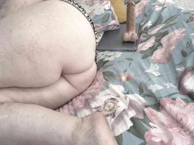 Ksenia-Cat444 webcam