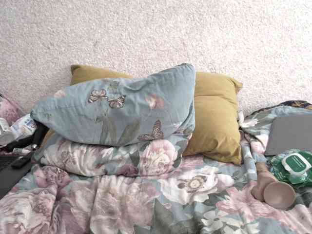 Ksenia-Cat444 webcam