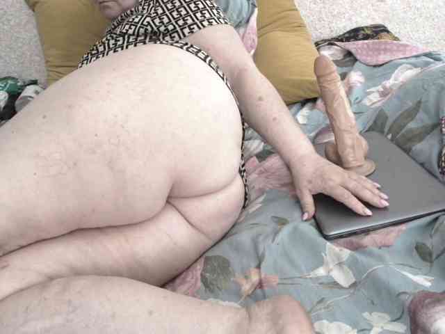 Ksenia-Cat444 webcam