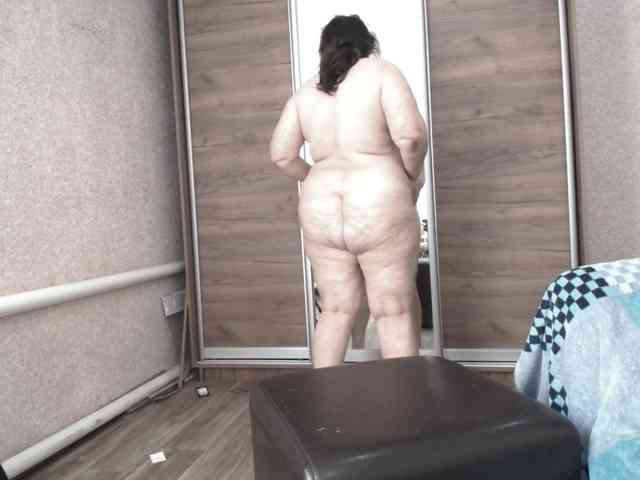 Ksenia-Cat444 webcam