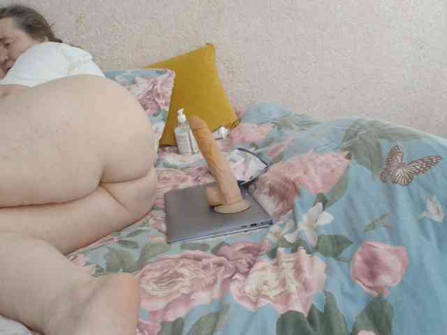 Ksenia-Cat444 webcam