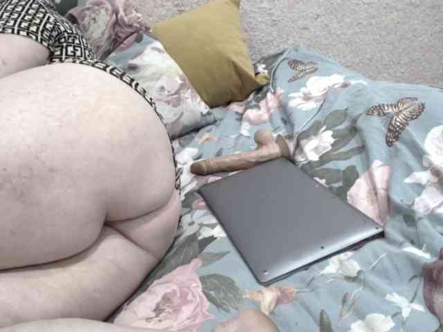 Ksenia-Cat444 webcam