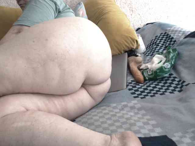 Ksenia-Cat444 webcam