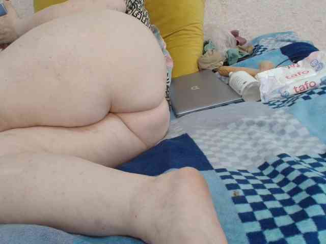 Ksenia-Cat444 webcam