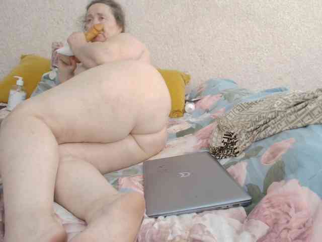 Ksenia-Cat444 webcam