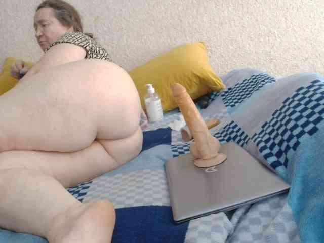 Ksenia-Cat444 webcam