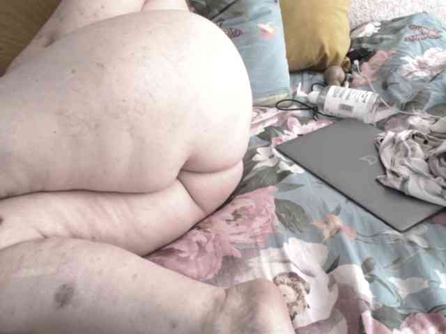 Ksenia-Cat444 Live Webcam on BongaCams