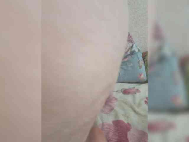 Ksenia-Cat444 webcam