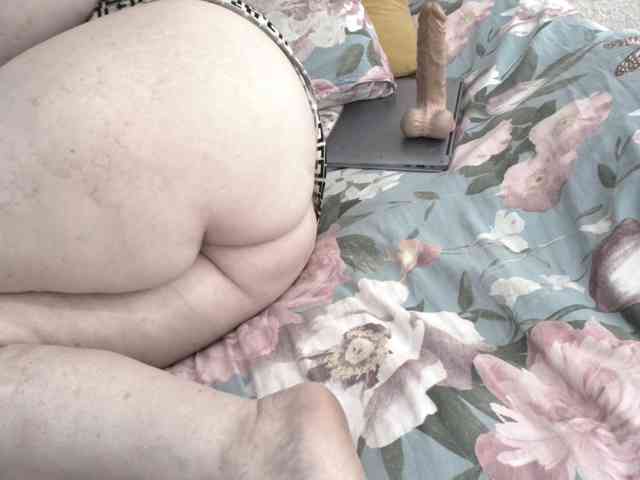 Ksenia-Cat444 webcam