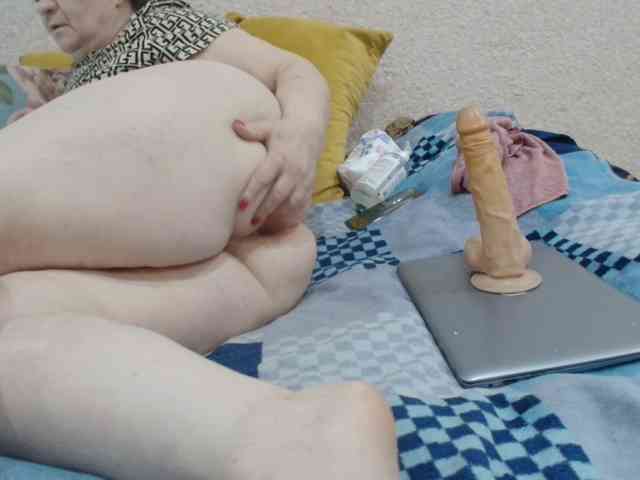 Ksenia-Cat444 webcam