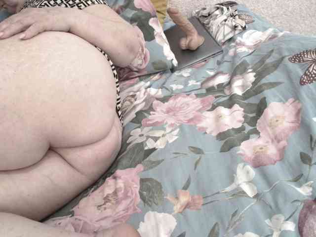 Ksenia-Cat444 webcam