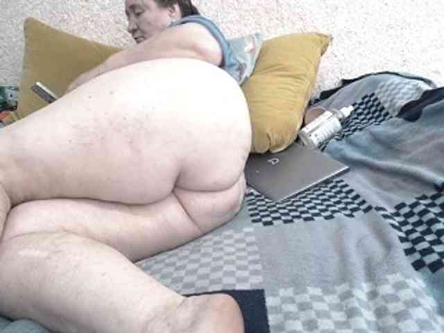Ksenia-Cat444 webcam