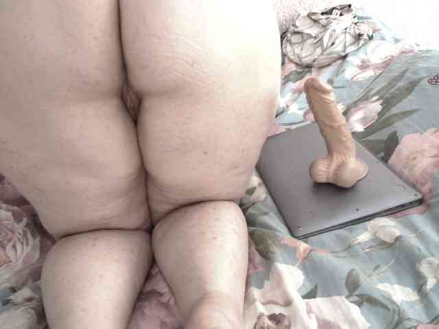 Ksenia-Cat444 webcam