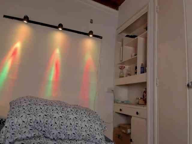 alessa-wells webcam