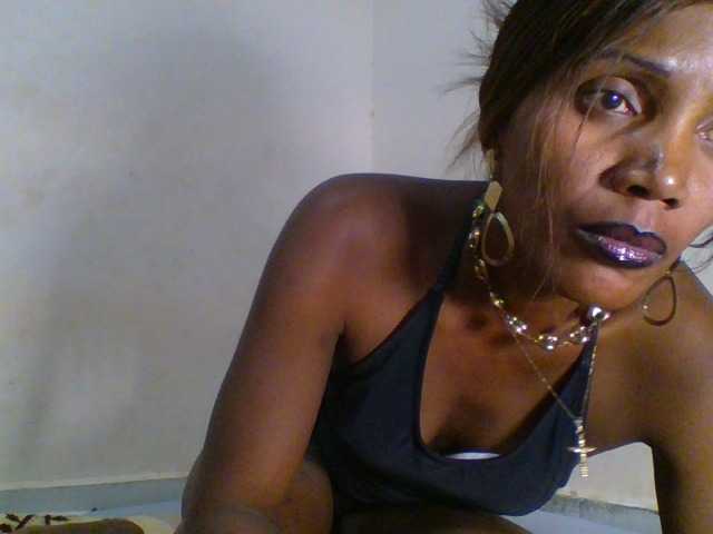 Judiah live webcam show