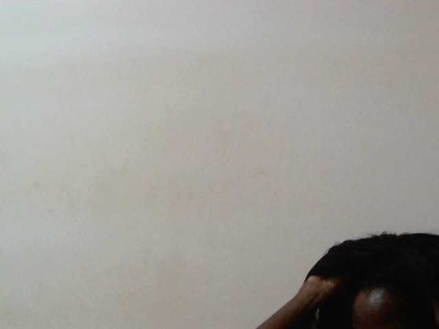 Judiah, une amatrice française avec qui discuter et avoir du sexe