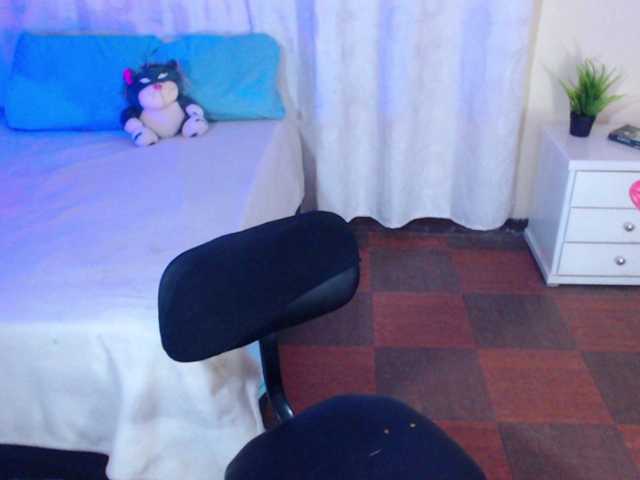Angels66v live webcam show