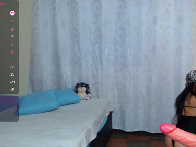 Angels66v live cam on BongaCams