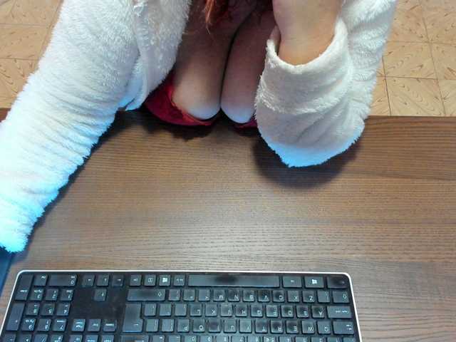 NikkiHollandxxx live cam on BongaCams