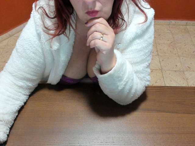 NikkiHollandxxx