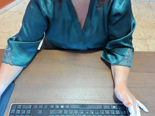 NikkiHollandxxx live cam preview