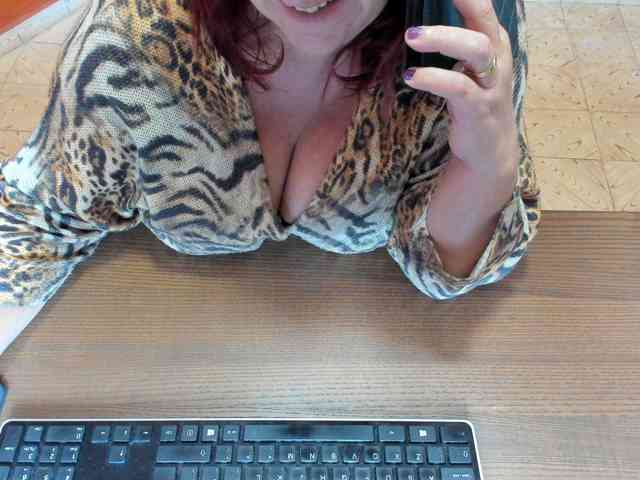 NikkiHollandxxx