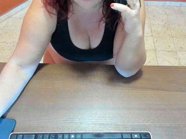 NikkiHollandxxx