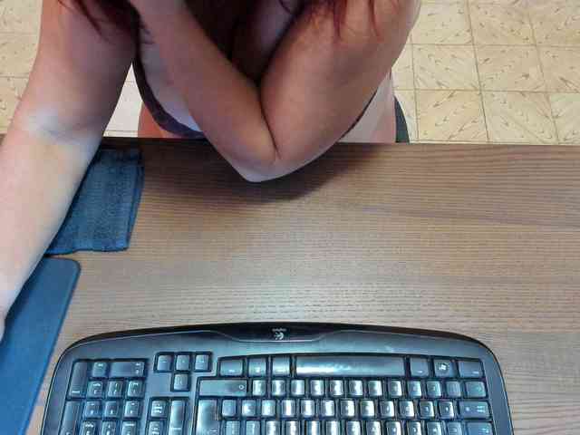 NikkiHollandxxx webcam