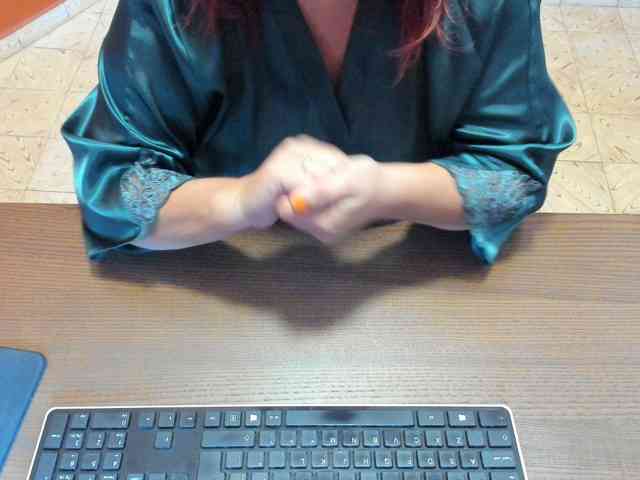 NikkiHollandxxx's webcam live show