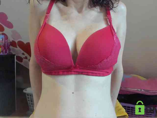 Kleopatra86 webcam